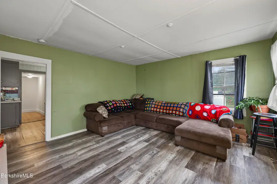 11 Bena St, Lanesborough, MA 01237 - #3