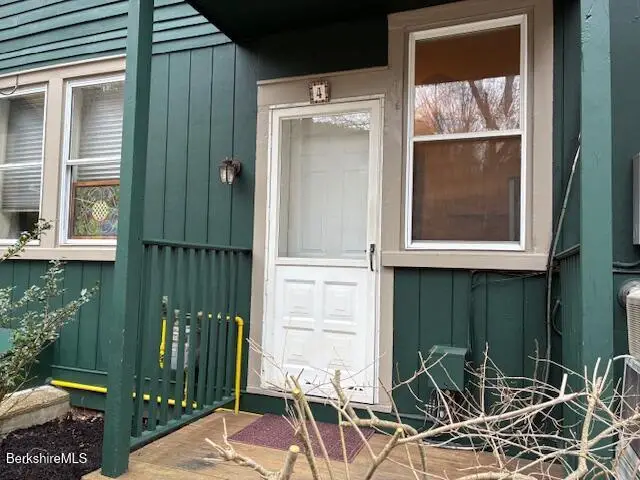 360 Park St #4, Housatonic, MA 01236 - #2