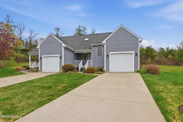 53 Walden Ln, Pittsfield, MA 01201