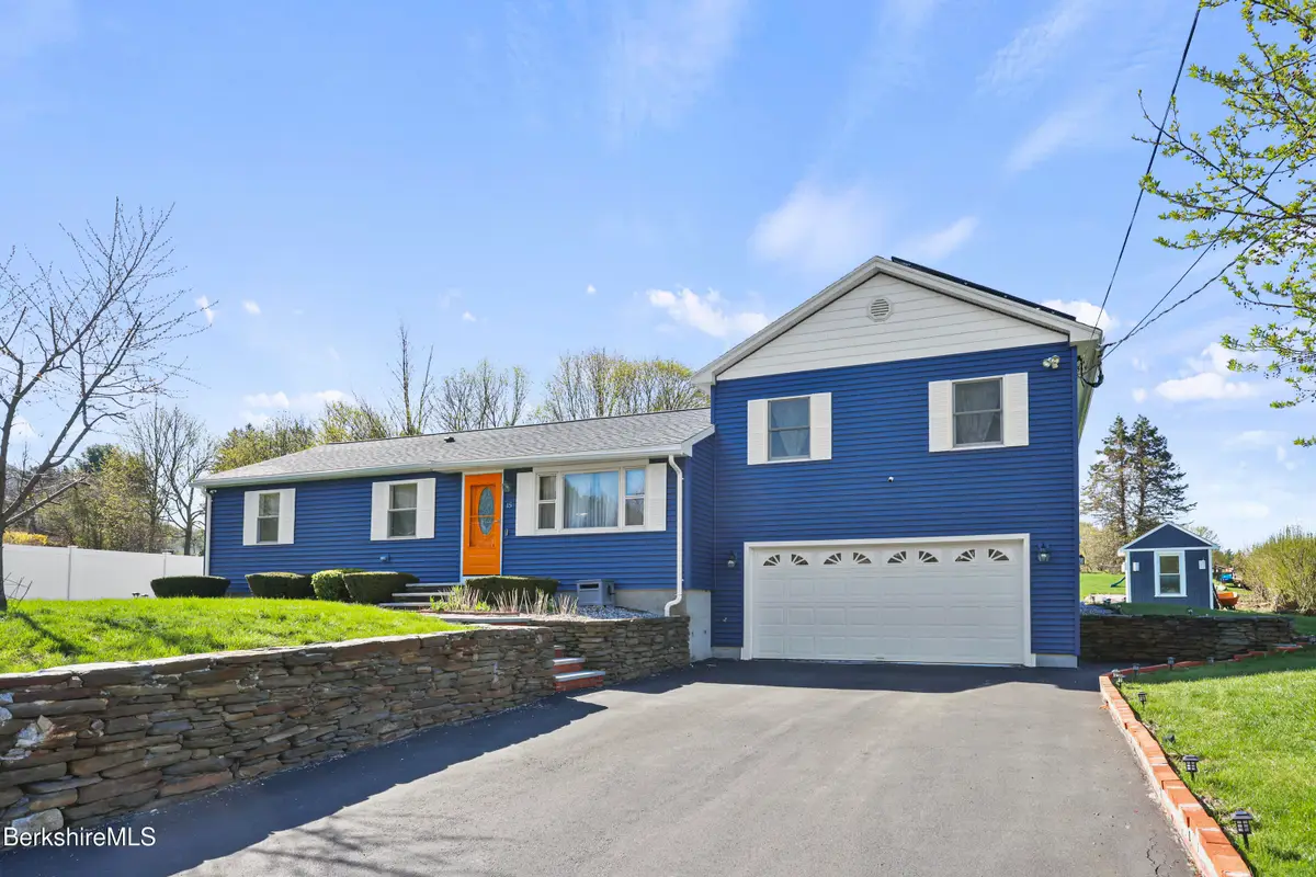 15 Martin Ave, Lee, MA 01238 - #1