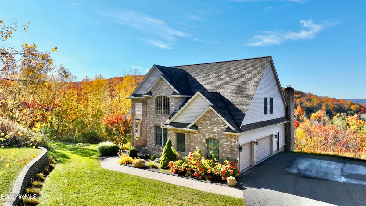 201 Chanterwood Rd, Lee, MA 01238 - #1