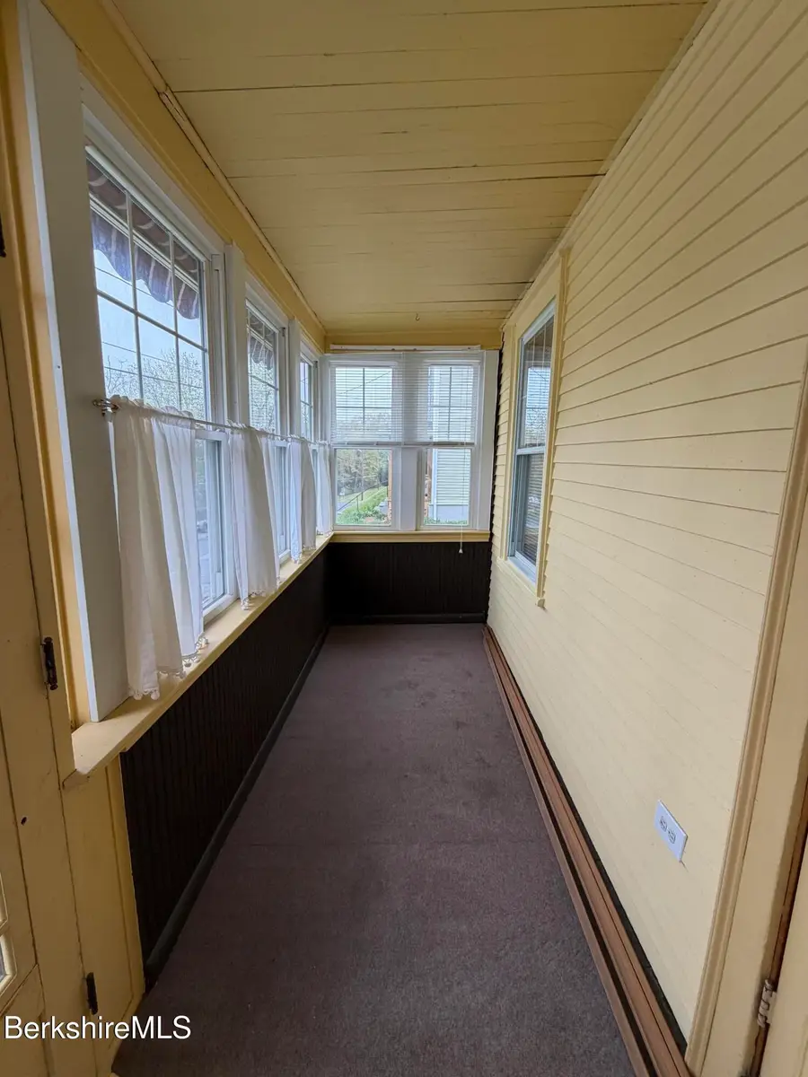 31 Millard Ave, Clarksburg, MA 01247 - #3
