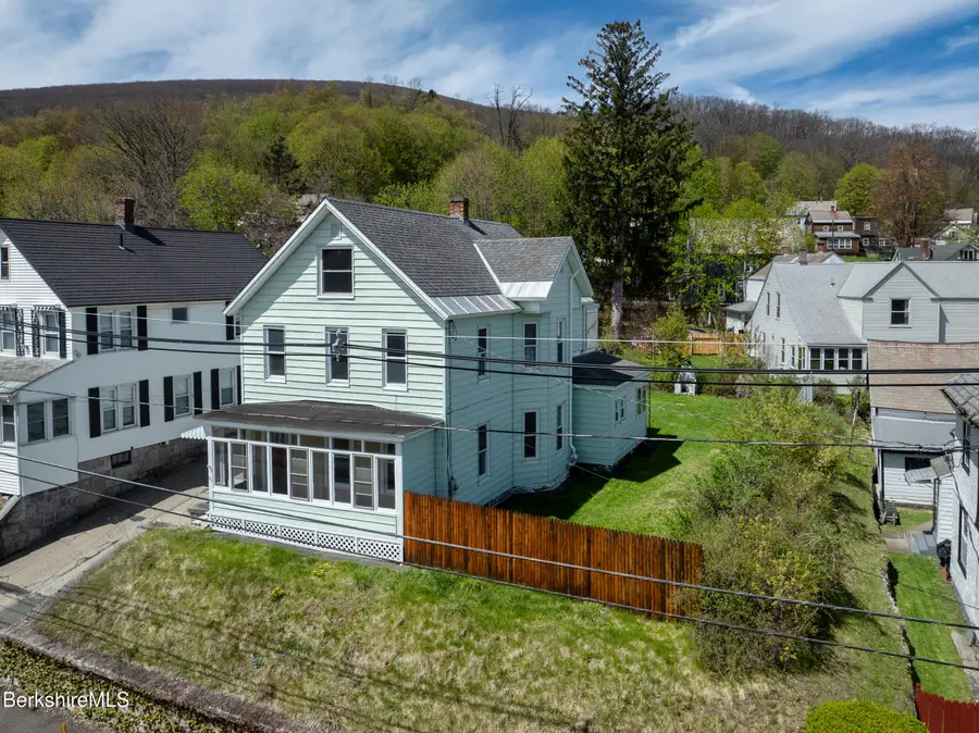 93 North St, North Adams, MA 01247 - #2