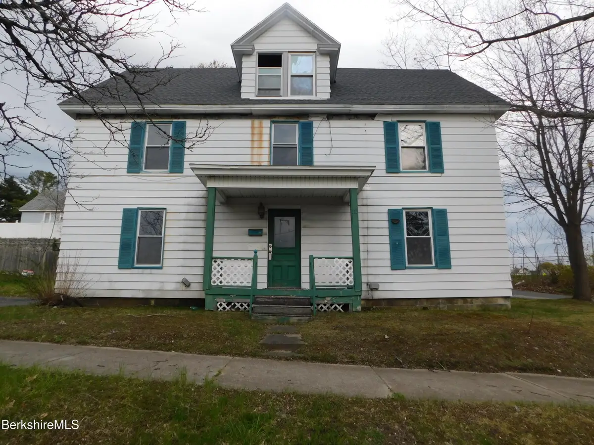 30 Lenox Ave, Pittsfield, MA 01201 - #1