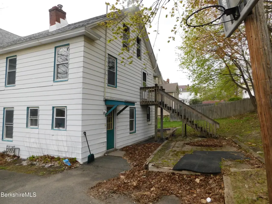 30 Lenox Ave, Pittsfield, MA 01201 - #2