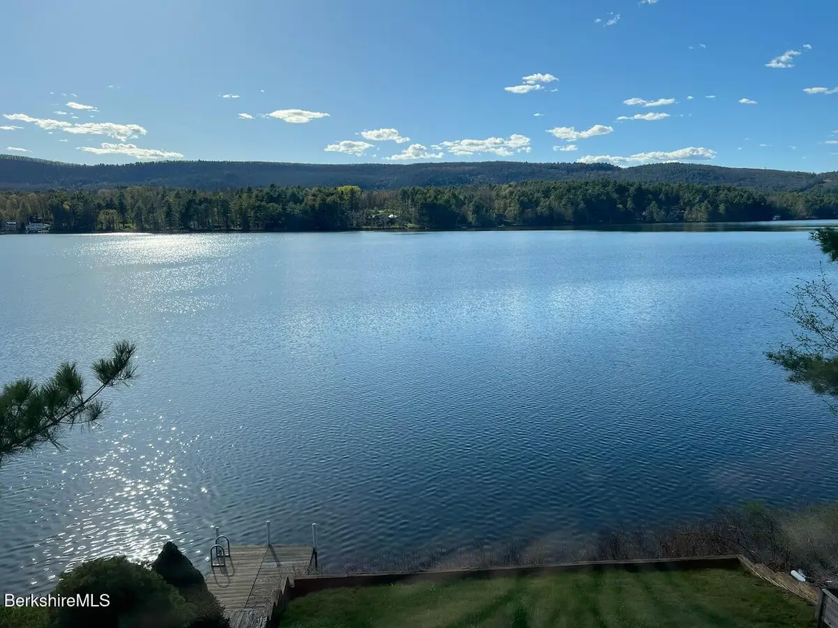 10 Mahkeenac Shores Rd, Stockbridge, MA 01262 - #1