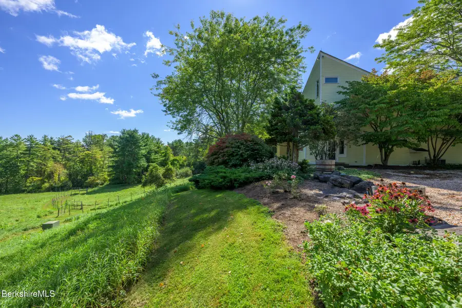 415 Brewer Branch Rd, New Marlborough, MA 01244 - #2