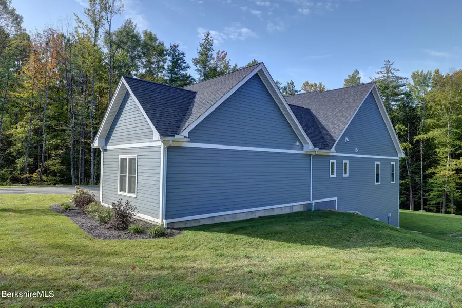 5 Thrushwood Ln, Great Barrington, MA 01230 - #3