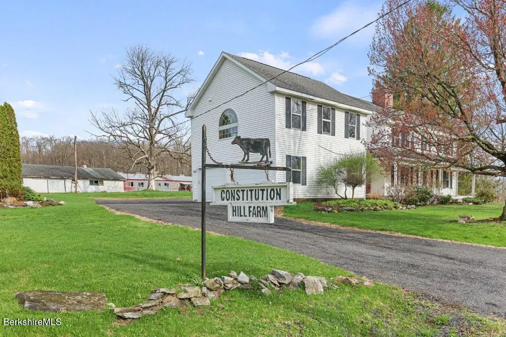 10 Goodell Rd, Lanesborough, MA 01237 - #1