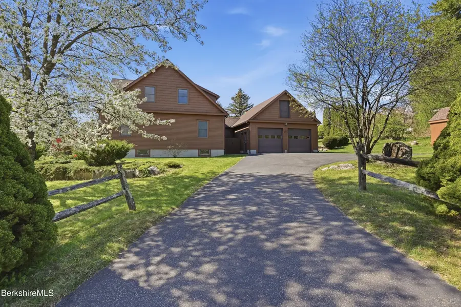 85 Via Franco St, Lee, MA 01238 - #3