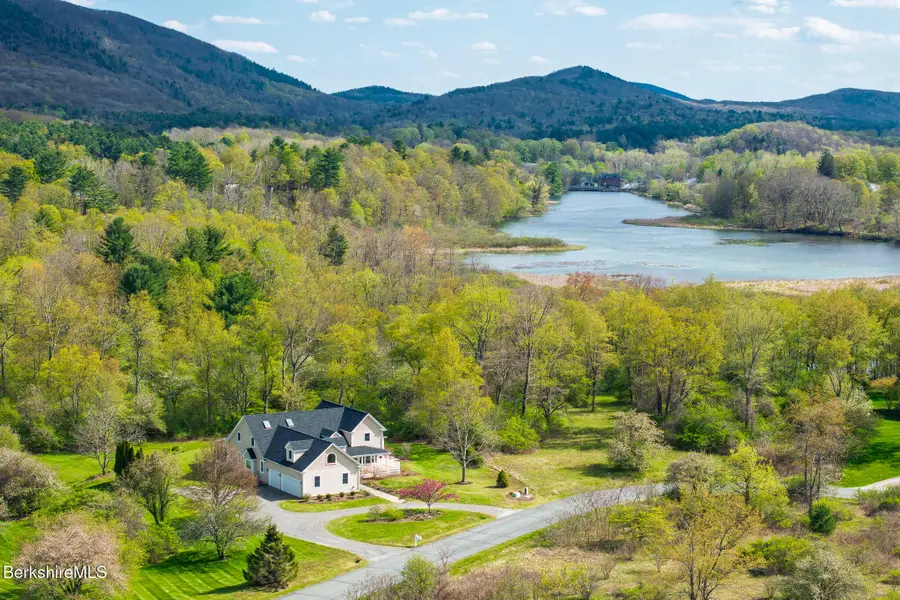 5 Silver Mine Ln, West Stockbridge, MA 01266 - #2