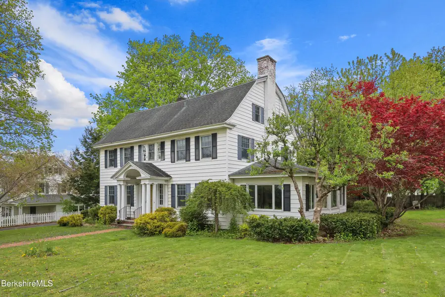15 Kenilworth St, Pittsfield, MA 01201 - #3