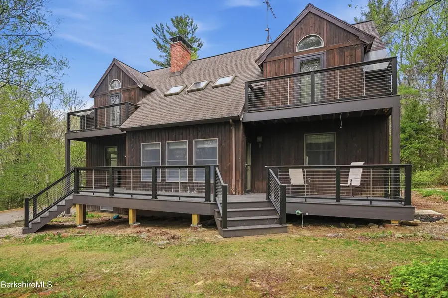 135 Mallard Dr, Becket, MA 01223 - #3