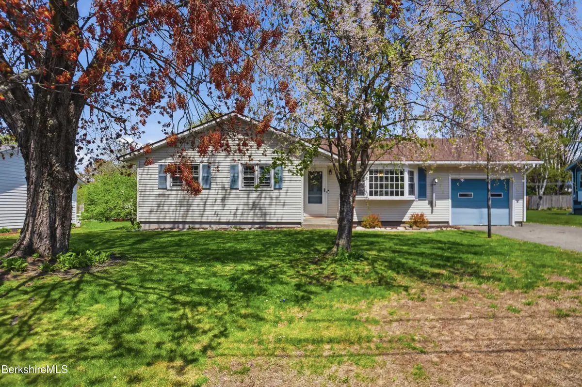 22 Quirico Dr, Pittsfield, MA 01201 - #1