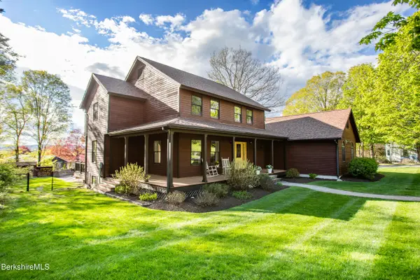 48 Lindsay Dr, Dalton, MA 01226