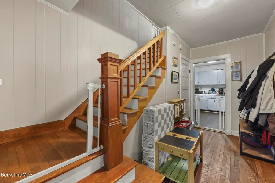 87 Livingston Ave, Pittsfield, MA 01201 - #3