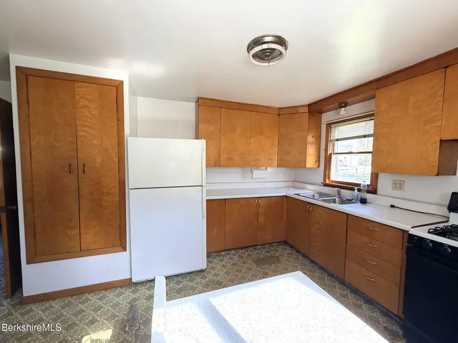 62 Walker St, North Adams, MA 01247 - #2