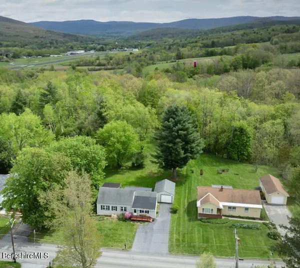 310 Luce Rd, Williamstown, MA 01267
