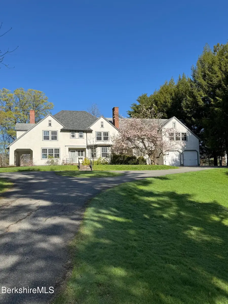 111 Park St, Williamstown, MA 01267 - #3