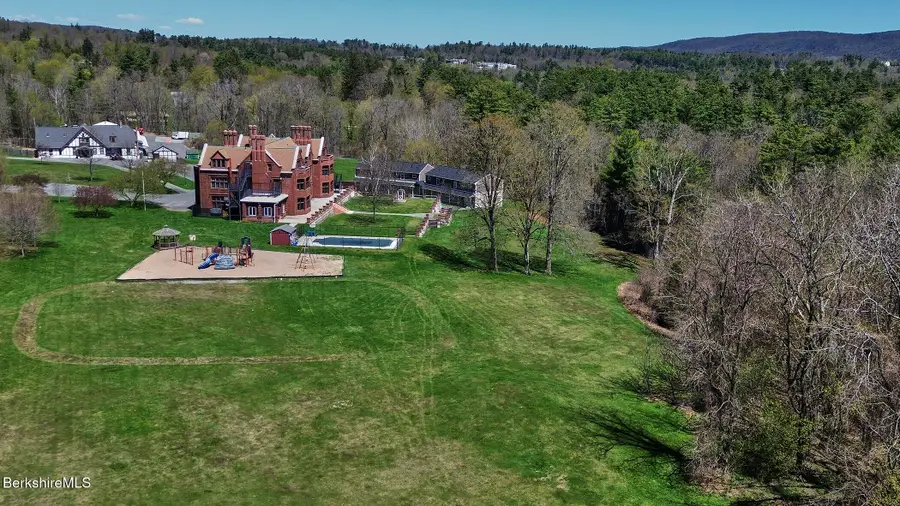 349 Old Stockbridge Rd, Lenox, MA 01240 - #2