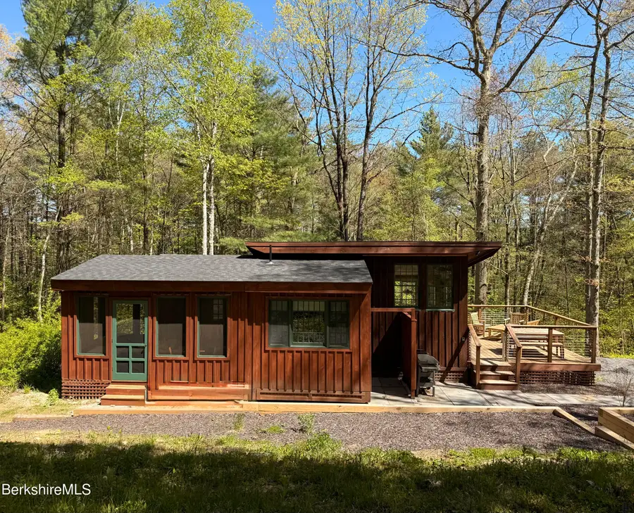 529 Hayes Hill Rd, New Marlborough, MA 01244 - #2