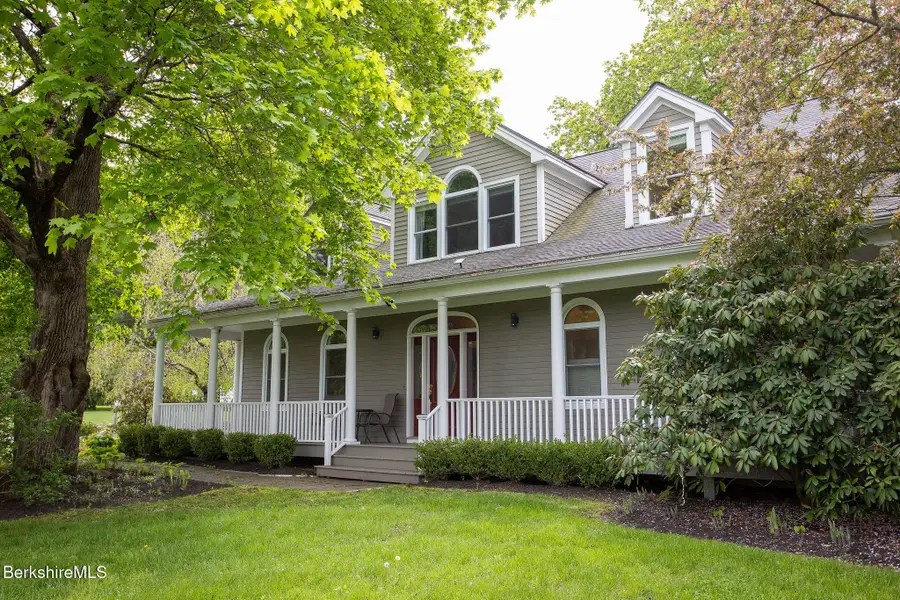 3 Cornwall Dr, Great Barrington, MA 01230 - #2