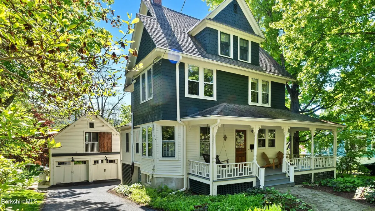 7 Brainard Ave, Great Barrington, MA 01230 - #1