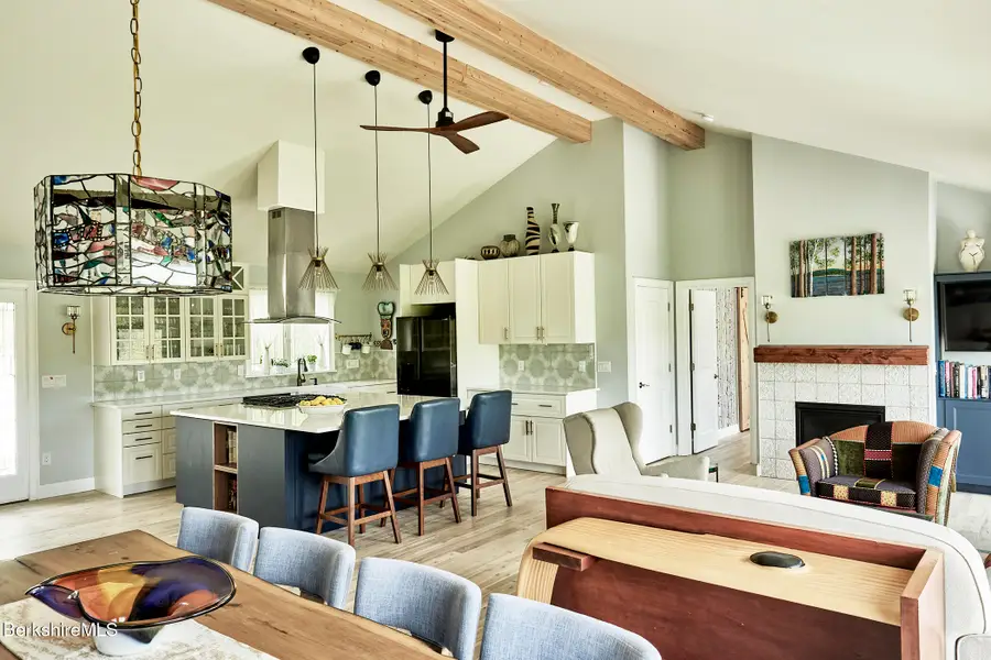 210 Bailey Rd, Lanesborough, MA 01237 - #2