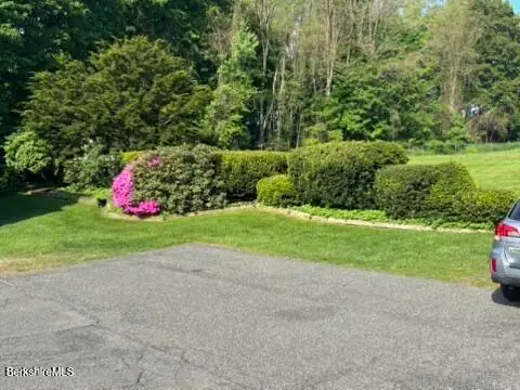 465 Chapel St, Lee, MA 01238 - #3