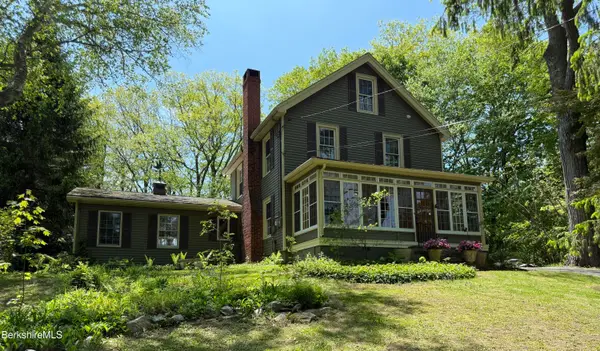 6 Beacon Hill, Great Barrington, MA 01230