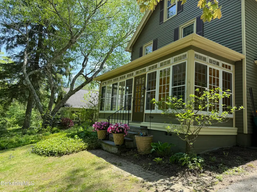 6 Beacon Hill, Great Barrington, MA 01230 - #3