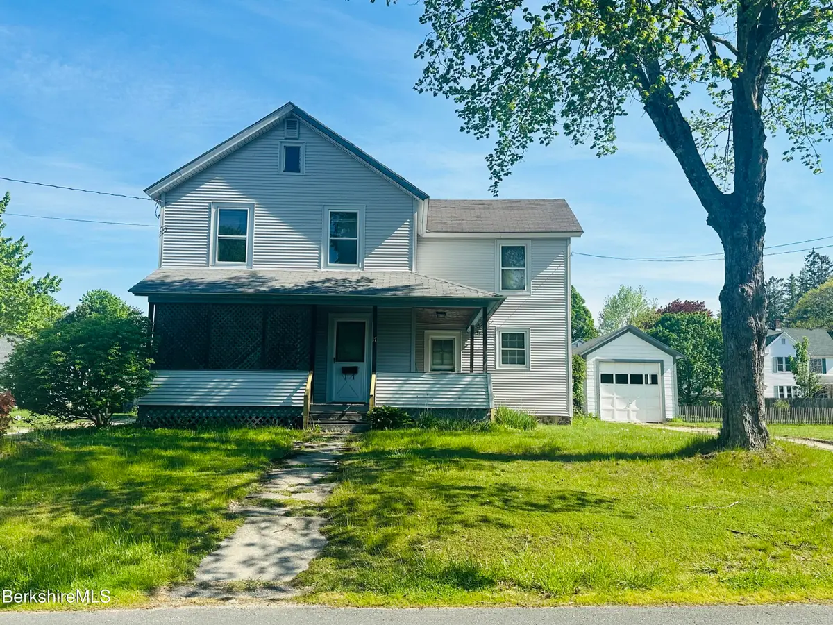 17 Ashuelot St, Dalton, MA 01226 - #1