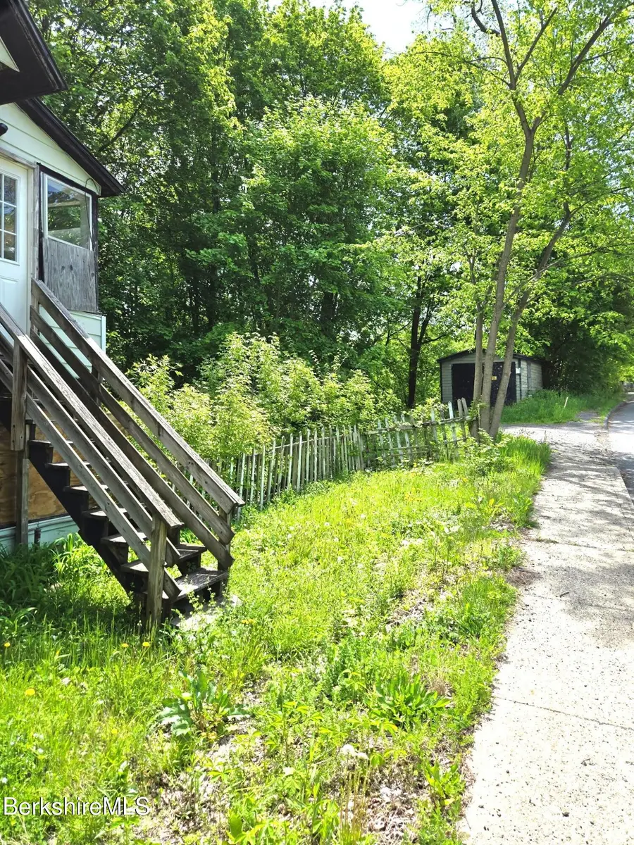 336 Walnut St, North Adams, MA 01247 - #2