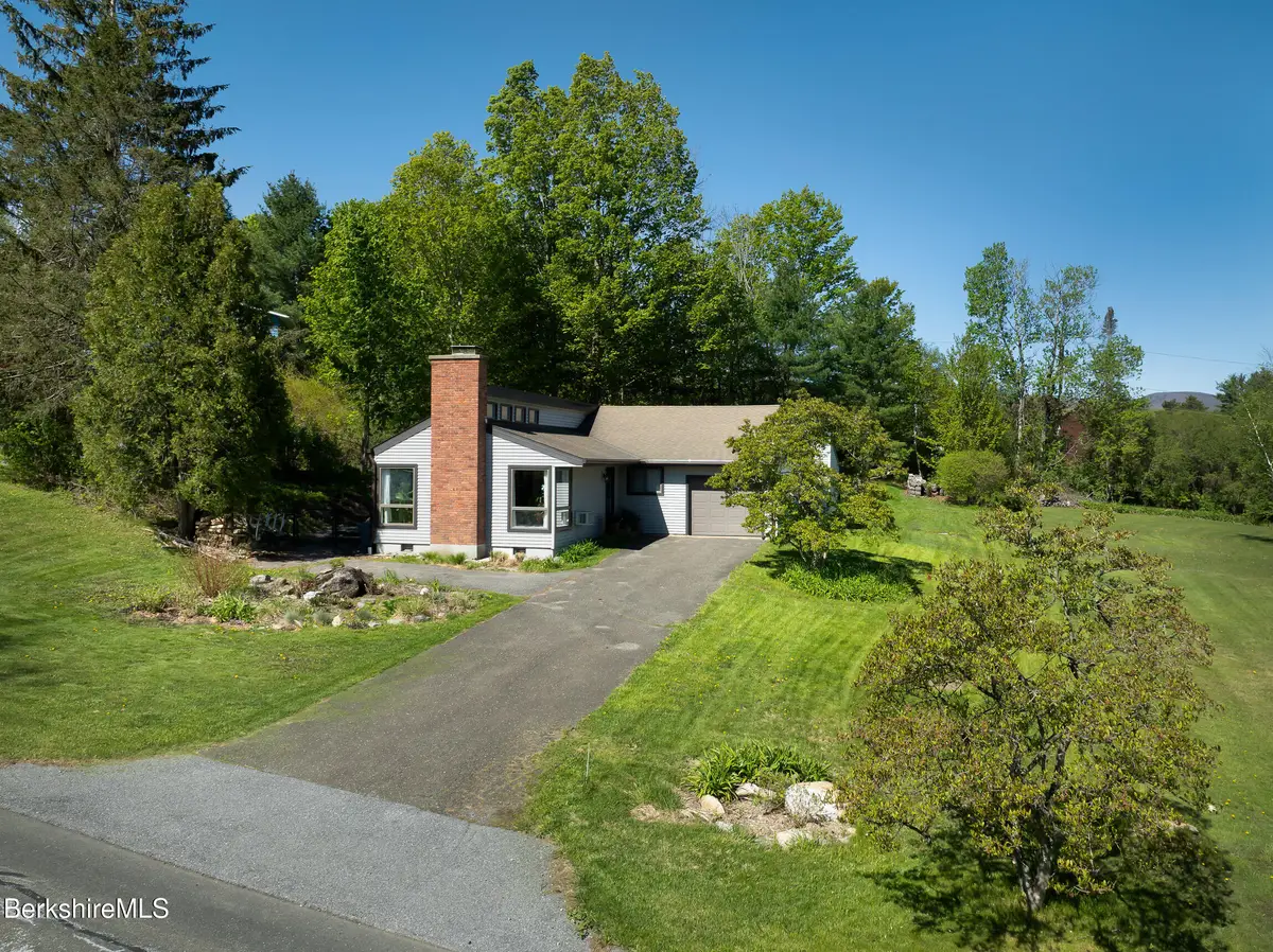 17 Holly Ln, Williamstown, MA 01267 - #1