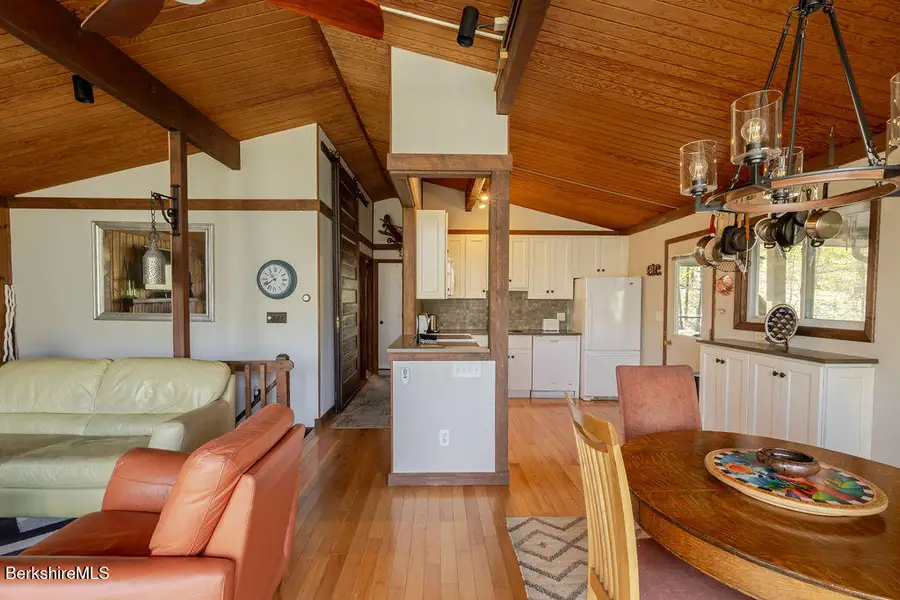 130 Elk Dr, Lee, MA 01238 - #3