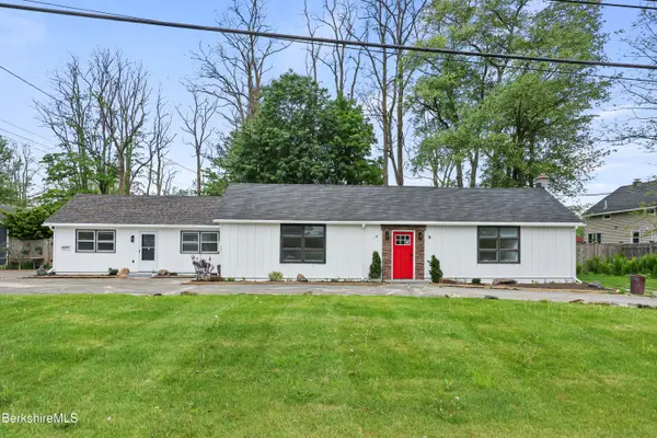 689 North Main St, Sheffield, MA 01257