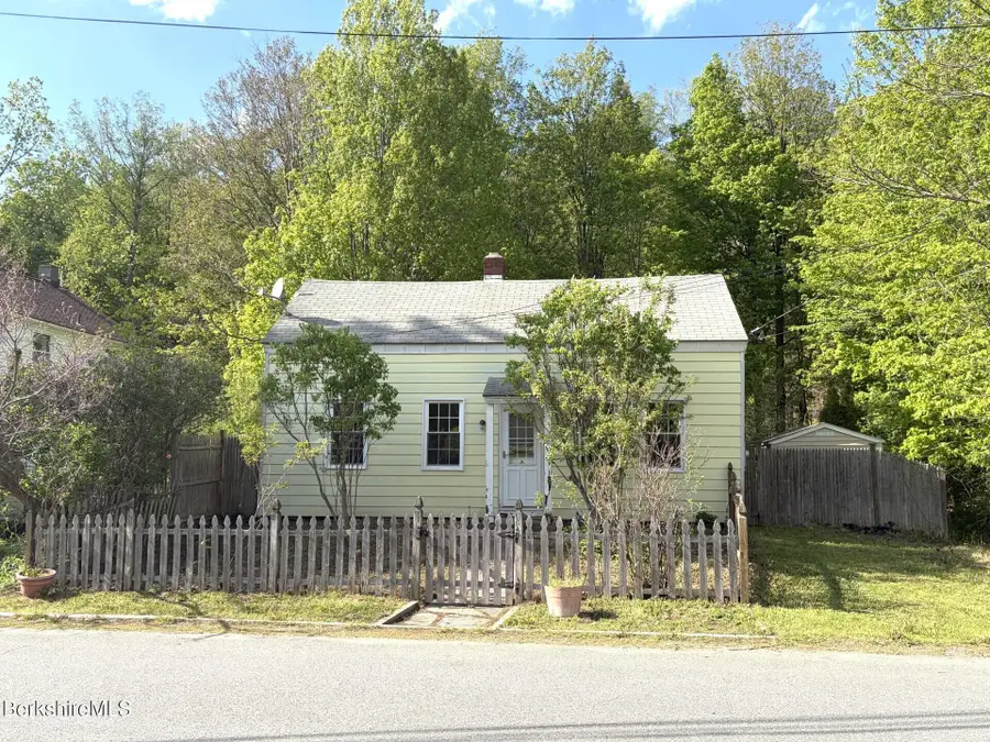 161 Main St, Hancock, MA 01237 - #2