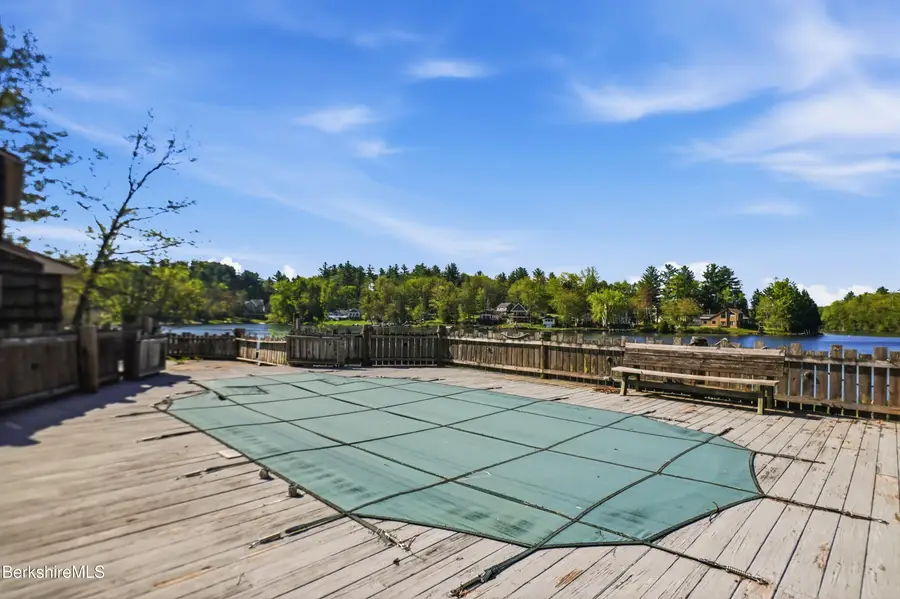 221 Ashmere Rd, Hinsdale, MA 01235 - #3