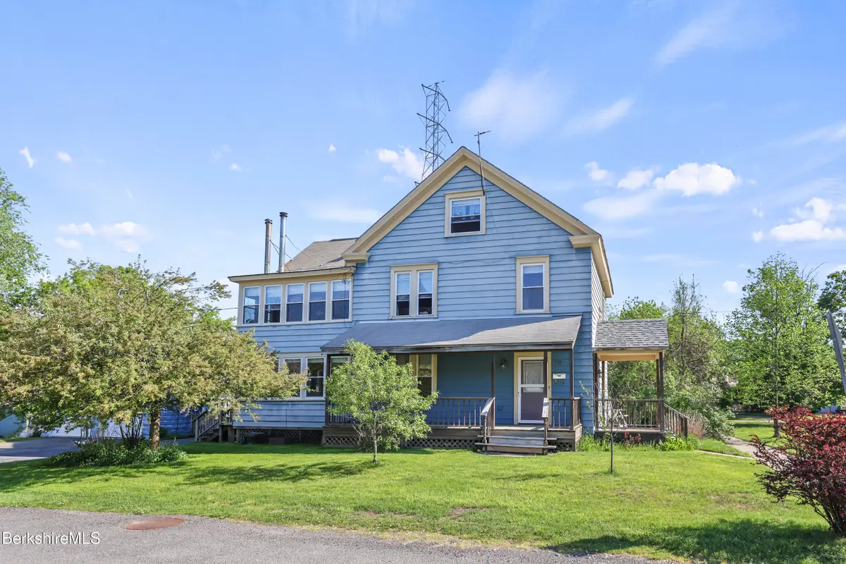 143-145 Newell St, Pittsfield, MA 01201 - #1