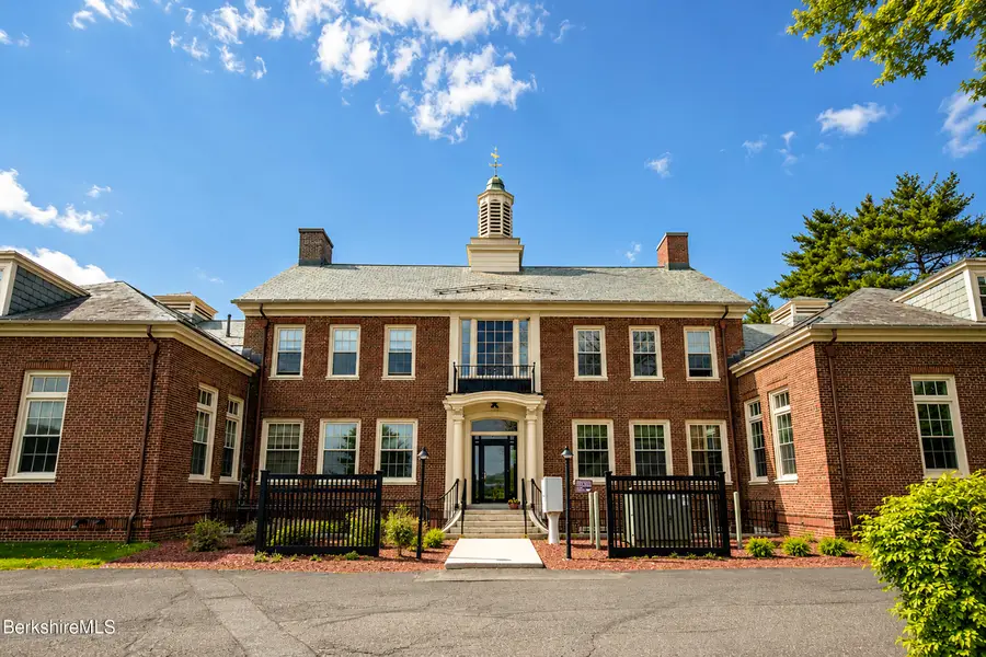4 Edmunds St #M301, Adams, MA 01220 - #3