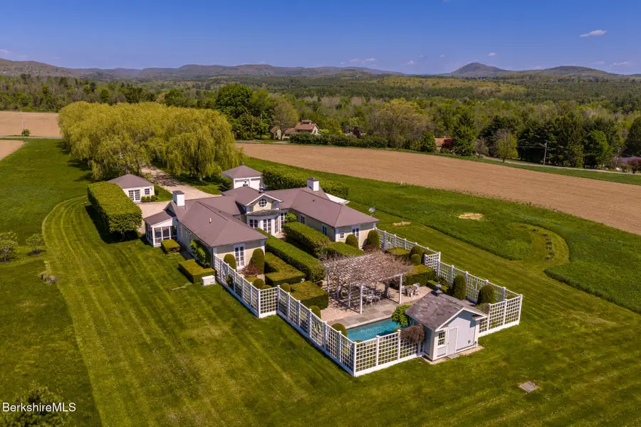 25 Baldwin Hill Rd, Egremont, MA 01230 - #2