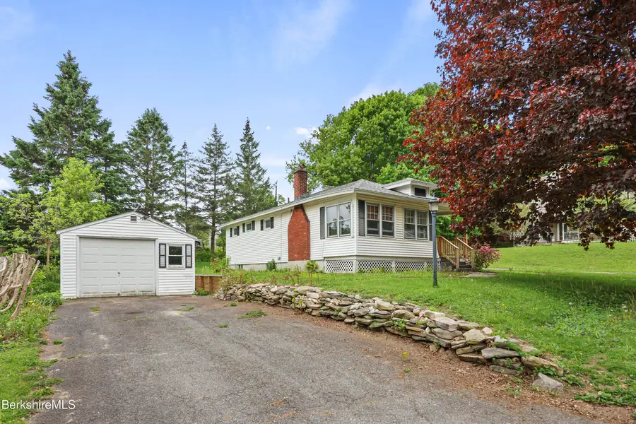 44 Stockbridge Ave, Dalton, MA 01226 - #3