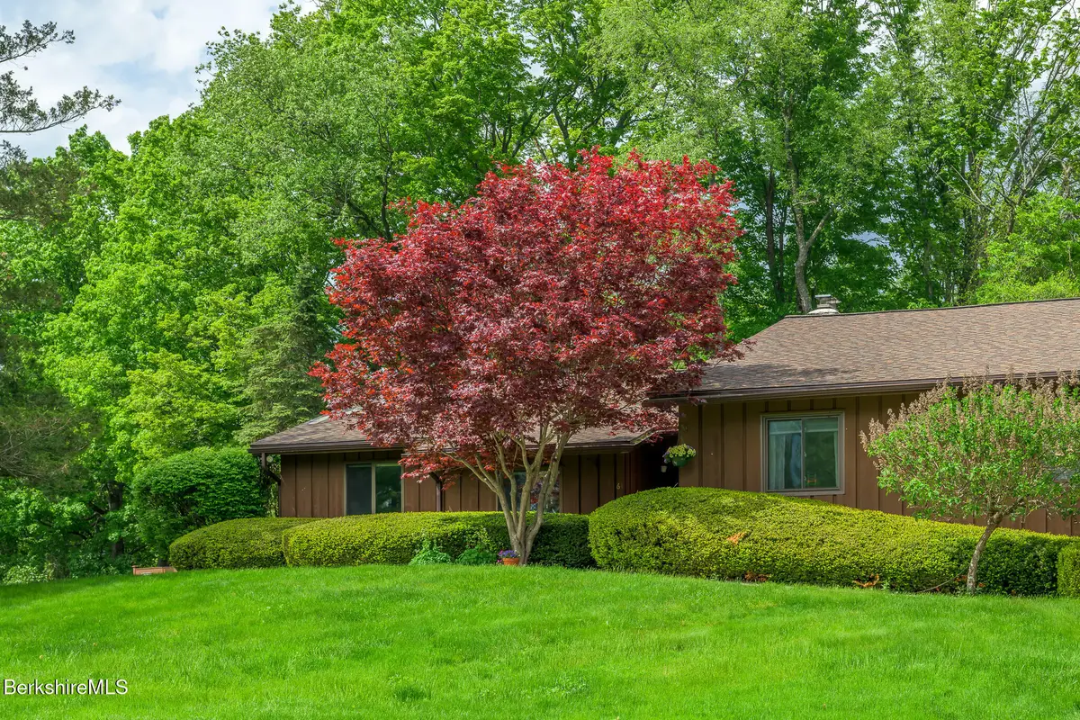 64 Churchill Crest, Pittsfield, MA 01201 - #1