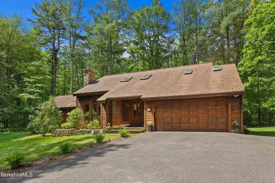 11 Muddy Brook Cir, Great Barrington, MA 01230 - #3