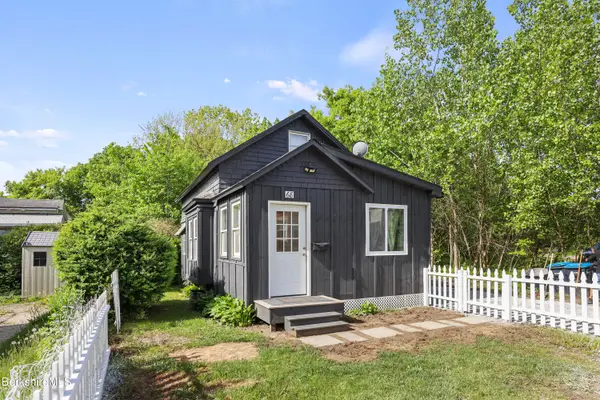 68 Orchard St, Pittsfield, MA 01201