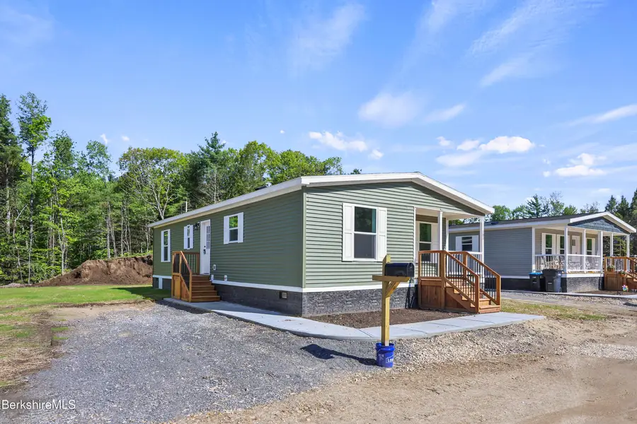 395 Cheshire Rd, Pittsfield, MA 01201 - #3