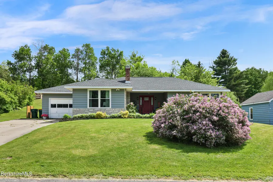 18 Dubis St, Adams, MA 01220 - #3