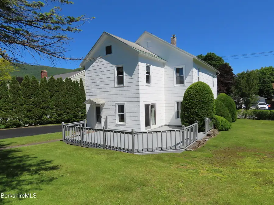 32 Valley St, Adams, MA 01220 - #2