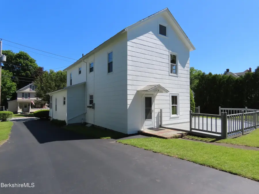 32 Valley St, Adams, MA 01220 - #2
