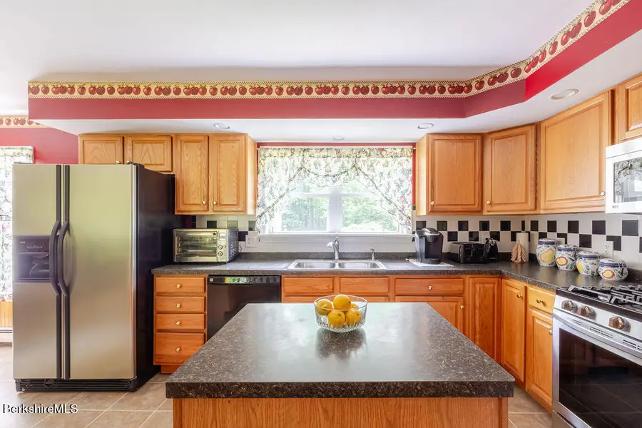 164 Alford Rd, Great Barrington, MA 01230 - #3
